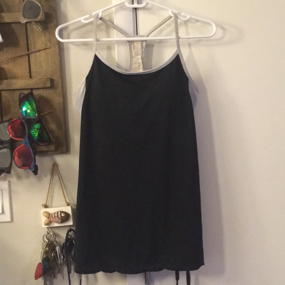 Fabletics workout tank with built in bra